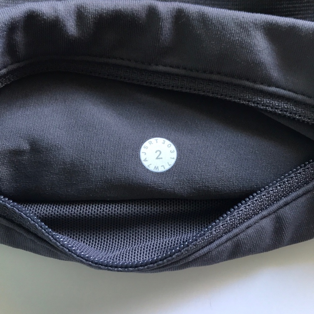 lululemon speed up shorts NWOT - Picture 6 of 6